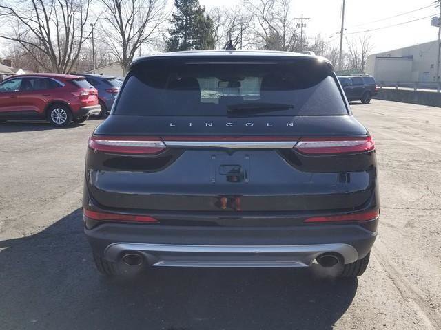Used 2022 Lincoln Corsair AWD w/ Equipment Group 101A image 5