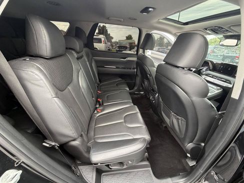 Used 2022 Hyundai Palisade SEL w/ 8P Bench Seat Package FWD image 42