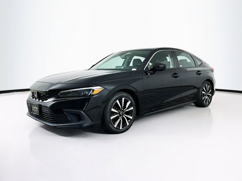 Used 2023 Honda Civic EX-L image 3
