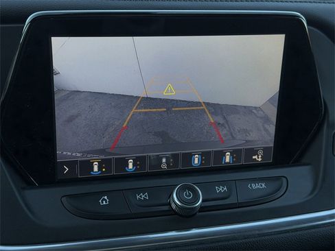 Used 2019 Chevrolet Blazer LT w/ Sun and Wheels Package image 18