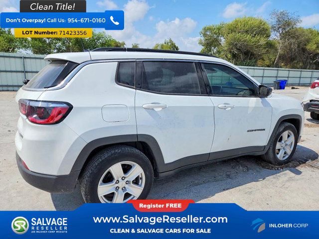 Used 2022 Jeep Compass Latitude FWD image 4