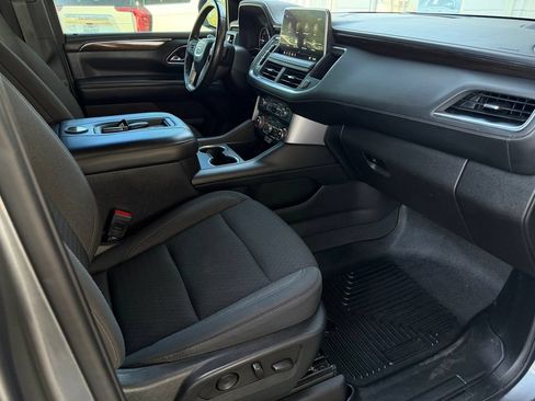 Used 2021 GMC Yukon SLE RWD image 17