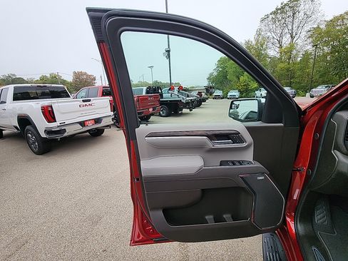New 2026 GMC Sierra 1500 SLT w/ SLT Premium Package image 14