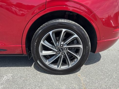 Used 2022 Lincoln Corsair Grand Touring image 32