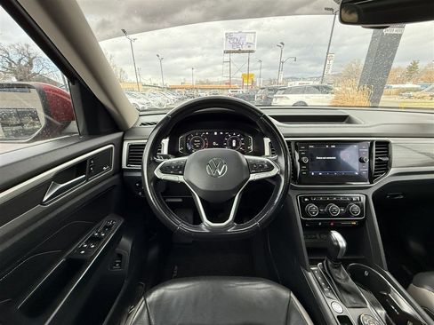 Used 2021 Volkswagen Atlas SEL Premium image 38