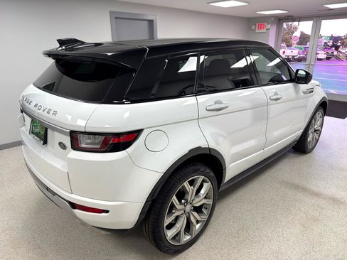 Used 2017 Land Rover Range Rover Evoque Autobiography image 3
