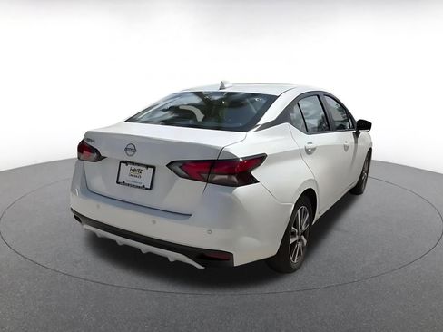 Used 2025 Nissan Versa SV FWD image 15