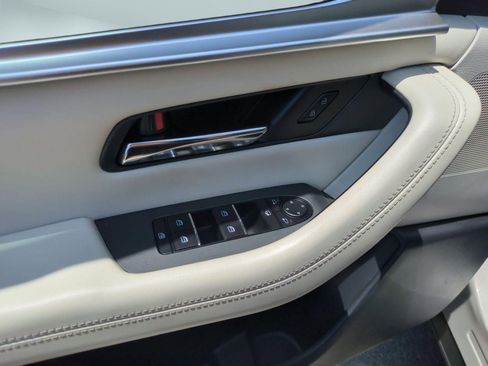 Used 2024 MAZDA CX-90 Plug-In Hybrid w/ Premium Plus AWD/4WD image 12