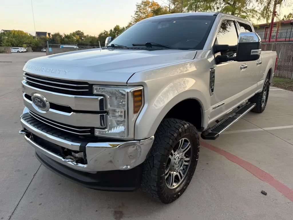 Used 2018 Ford F250 Lariat w/ Chrome Package AWD/4WD image 1