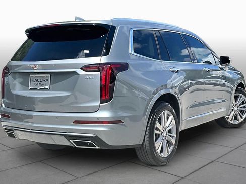 Used 2024 Cadillac XT6 Premium Luxury FWD image 13