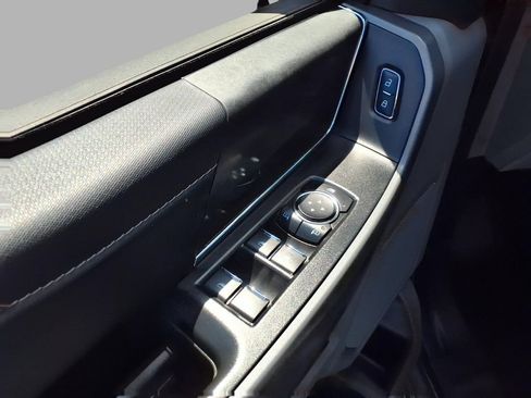 Used 2025 Ford F150 XLT w/ Equipment Group 301A Standard AWD/4WD image 19