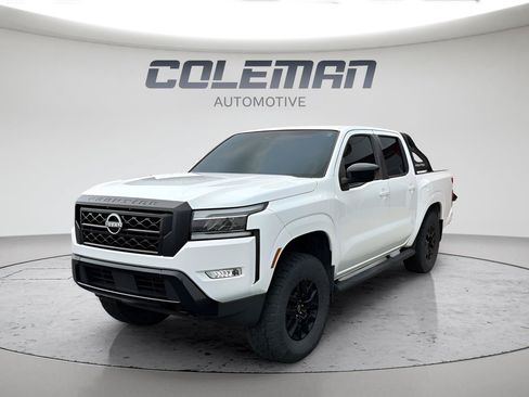 Used 2023 Nissan Frontier SV w/ Midnight Edition Package AWD/4WD image 1