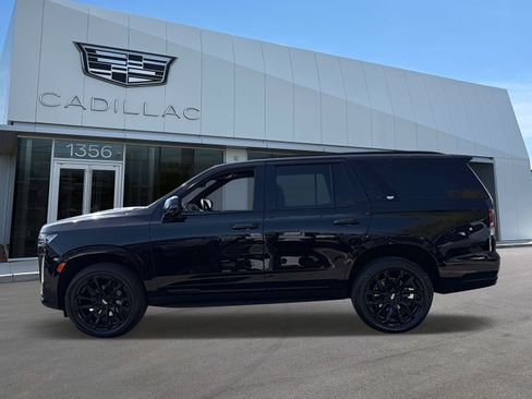 Certified 2024 Cadillac Escalade Sport w/ LPO, ONYX Package AWD/4WD image 3