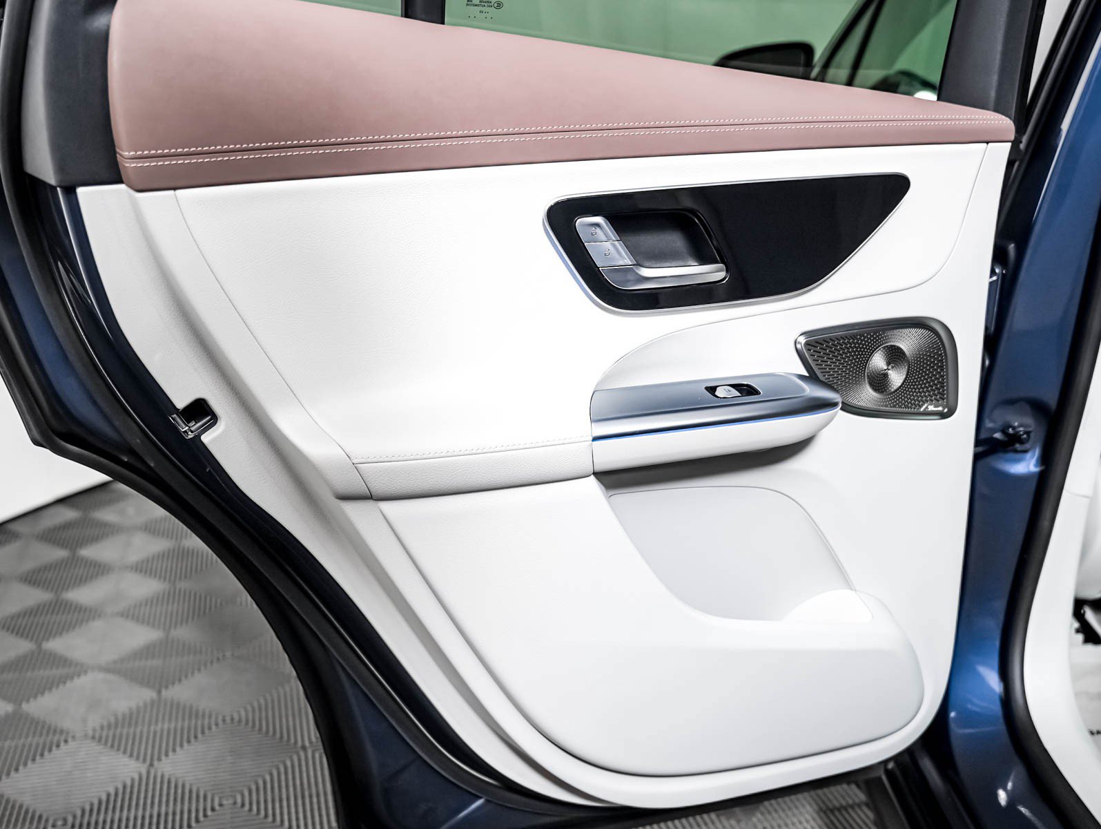 Certified 2023 Mercedes-Benz EQE 500 4MATIC SUV image 20