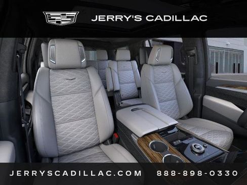 New 2026 Cadillac Escalade Platinum Sport w/ LPO, ONYX Package AWD/4WD image 17