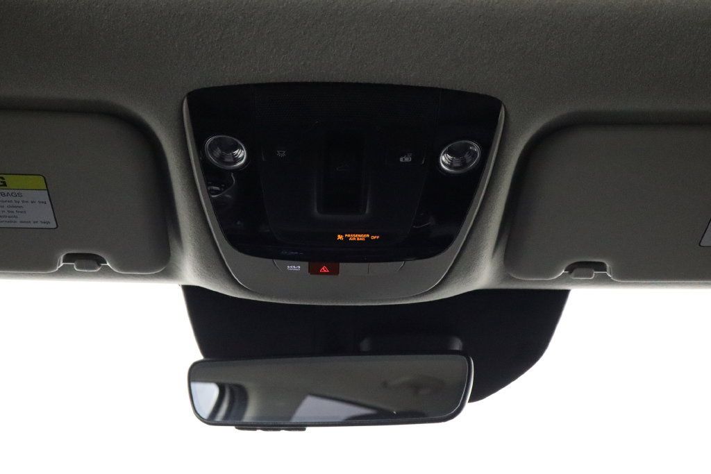 Used 2023 Kia Niro Wave w/ Wave Preserve Package FWD image 27