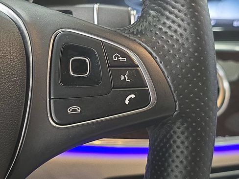 Used 2017 Mercedes-Benz E 300 image 13
