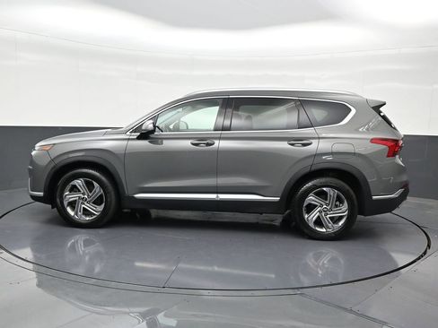 Used 2022 Hyundai Santa Fe SEL w/ Cargo Package FWD image 2