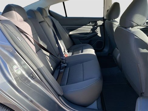 Certified 2025 Nissan Altima 2.5 S image 25