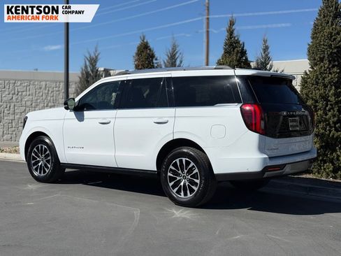 Used 2025 Ford Expedition Platinum image 5