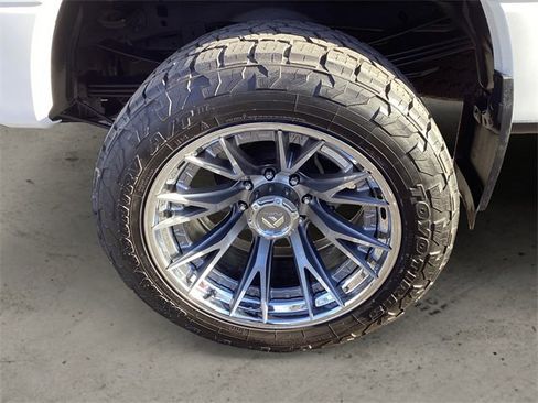 Used 2021 Ford F350 Limited image 14