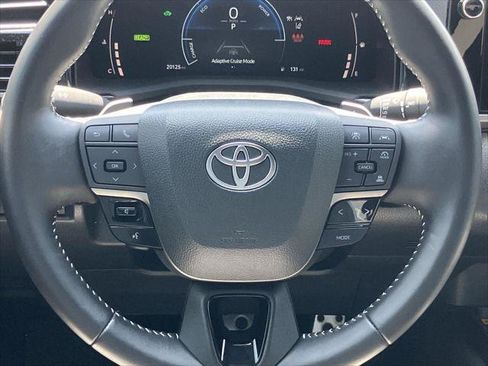 Certified 2025 Toyota Camry SE w/ Multimedia Upgrade Package FWD image 18
