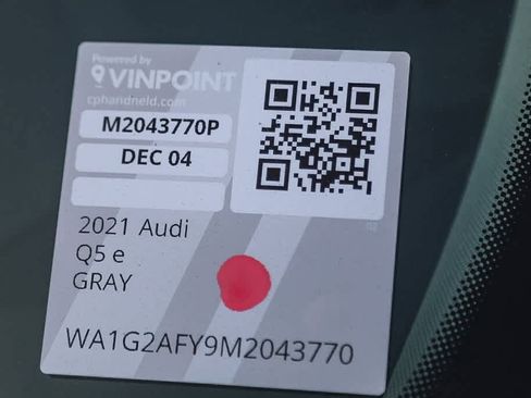 Used 2021 Audi Q5 e Premium w/ Convenience Package image 26