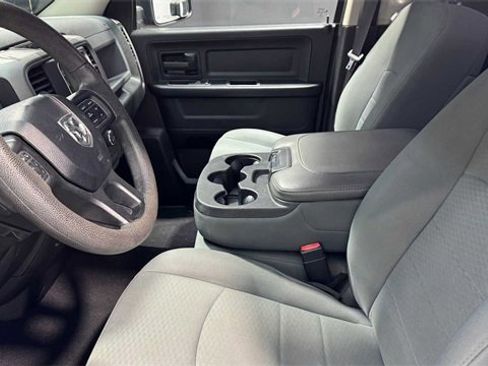 Used 2018 RAM 1500 Express image 13