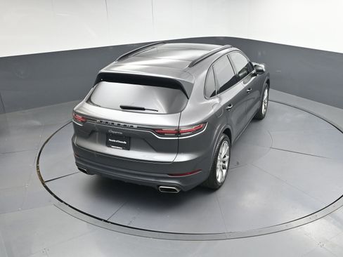 Certified 2019 Porsche Cayenne image 37
