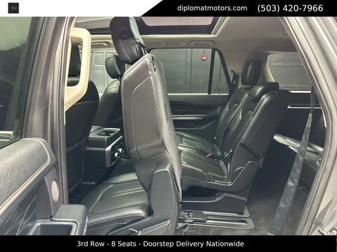 Used 2018 Ford Expedition Max Platinum image 26