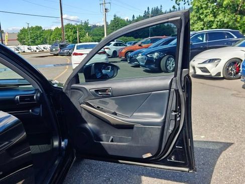 Used 2015 Lexus IS 250 RWD image 26