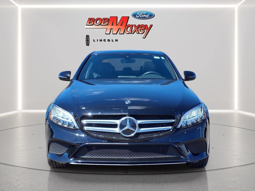Used 2019 Mercedes-Benz C 300 4MATIC Sedan image 2