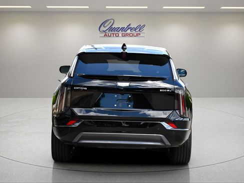 Used 2025 Cadillac Optiq Sport 1 AWD/4WD image 5