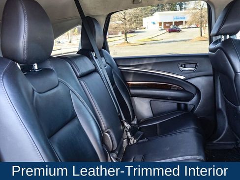 Used 2018 Acura MDX FWD image 17