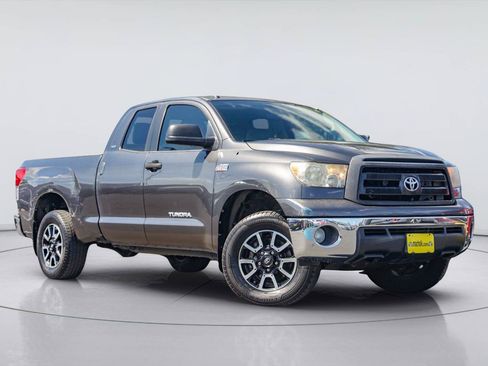 Used 2013 Toyota Tundra 2WD Double Cab w/ SR5 Pkg image 1