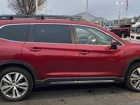 Used 2022 Subaru Ascent Limited image 5