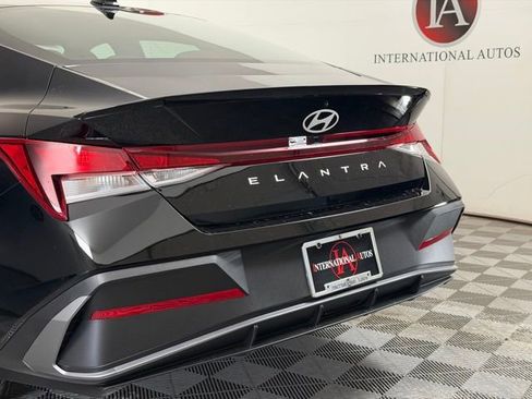 New 2026 Hyundai Elantra Sport FWD image 10