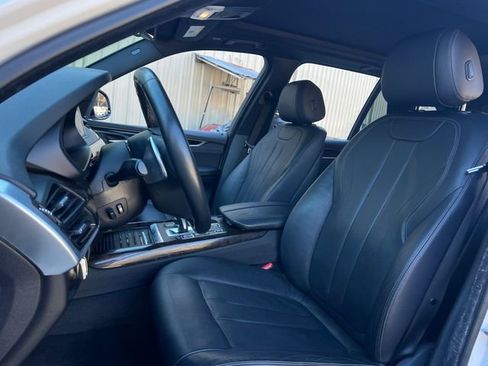 Used 2018 BMW X5 xDrive40e image 12