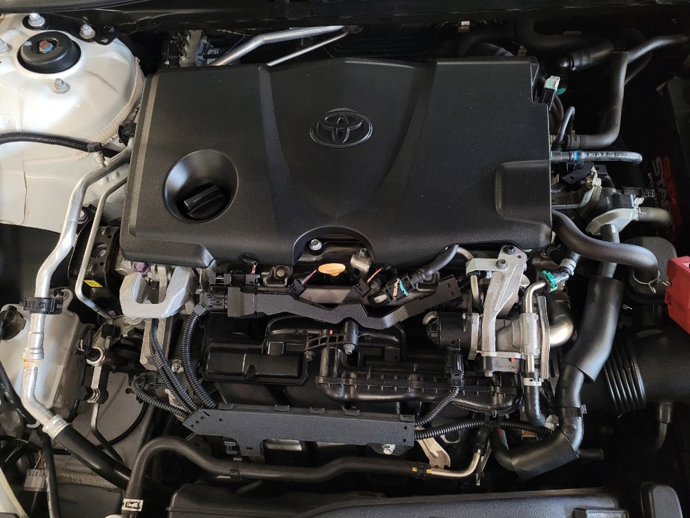Used 2018 Toyota Camry SE FWD image 30