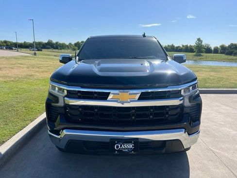 Used 2026 Chevrolet Silverado 1500 LT RWD image 2