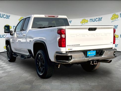 Used 2021 Chevrolet Silverado 2500 LT w/ Convenience Package image 4