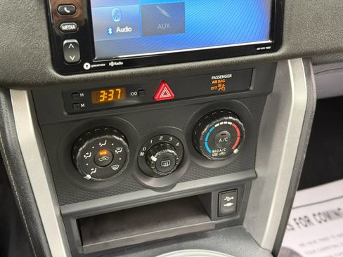 Used 2019 Toyota 86 image 22