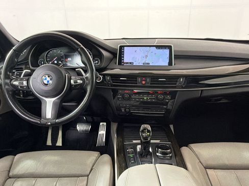 Used 2018 BMW X5 xDrive50i AWD/4WD image 32