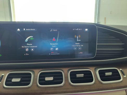 Used 2022 Mercedes-Benz GLE 450 4MATIC image 18