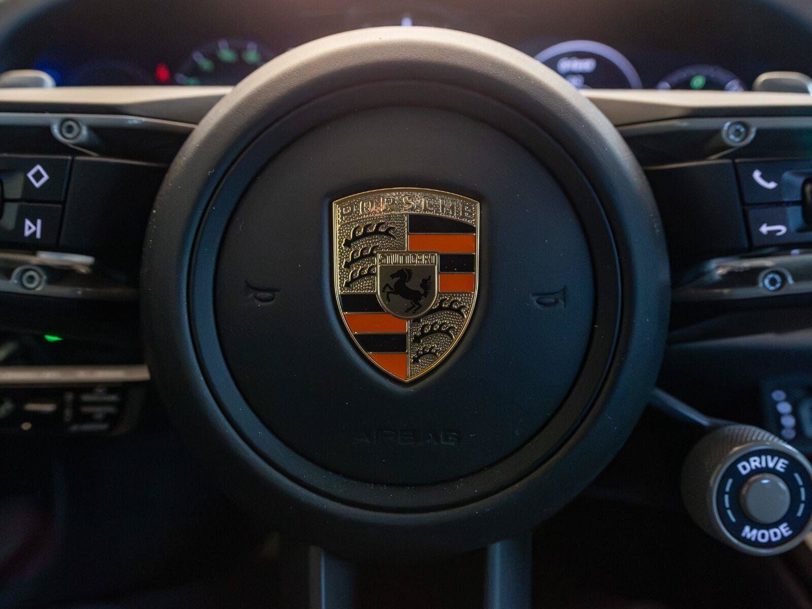 Used 2025 Porsche 911 Turbo S AWD/4WD image 47