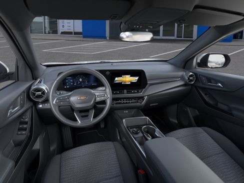 New 2026 Chevrolet Equinox LT image 39