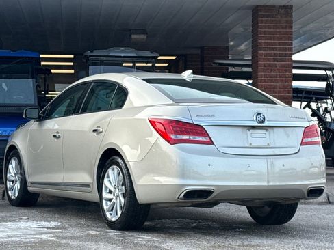 Used 2015 Buick LaCrosse Leather image 6