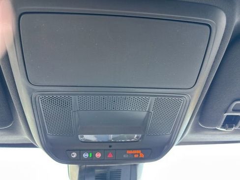 New 2026 Chevrolet Equinox LT image 12