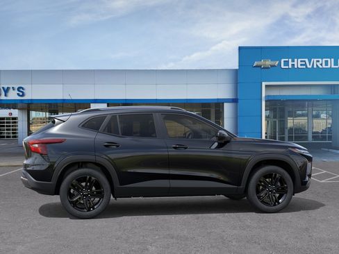 New 2026 Chevrolet Trax ACTIV w/ Driver Confidence Package FWD image 6