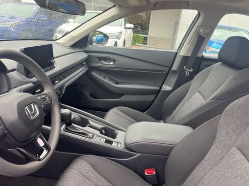 Used 2024 Honda Accord EX image 44